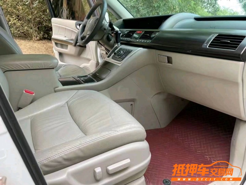 潍坊14年本田艾力绅8