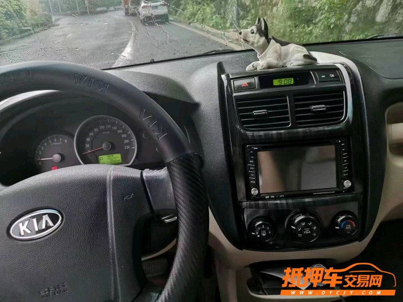 常德13年起亞智跑3