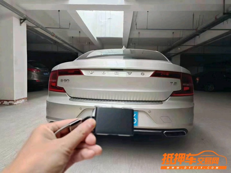 保定17年沃爾沃S902