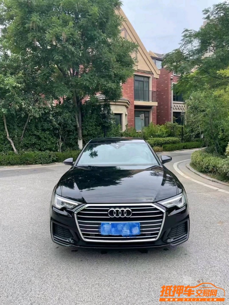 青岛21年奥迪A6L9