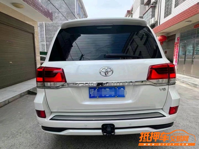 武汉16年丰田兰德酷路泽8