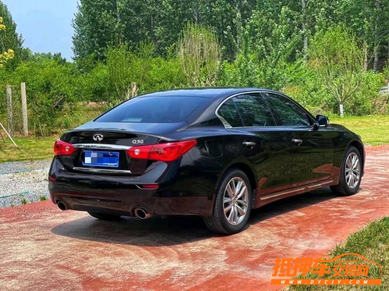 濰坊16年英菲尼迪Q50L4