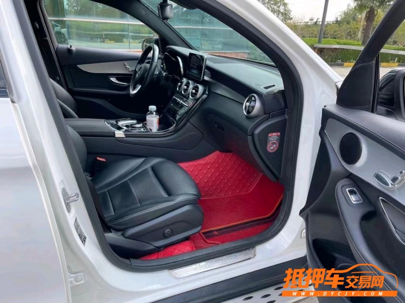 盐城17年奔驰GLC6