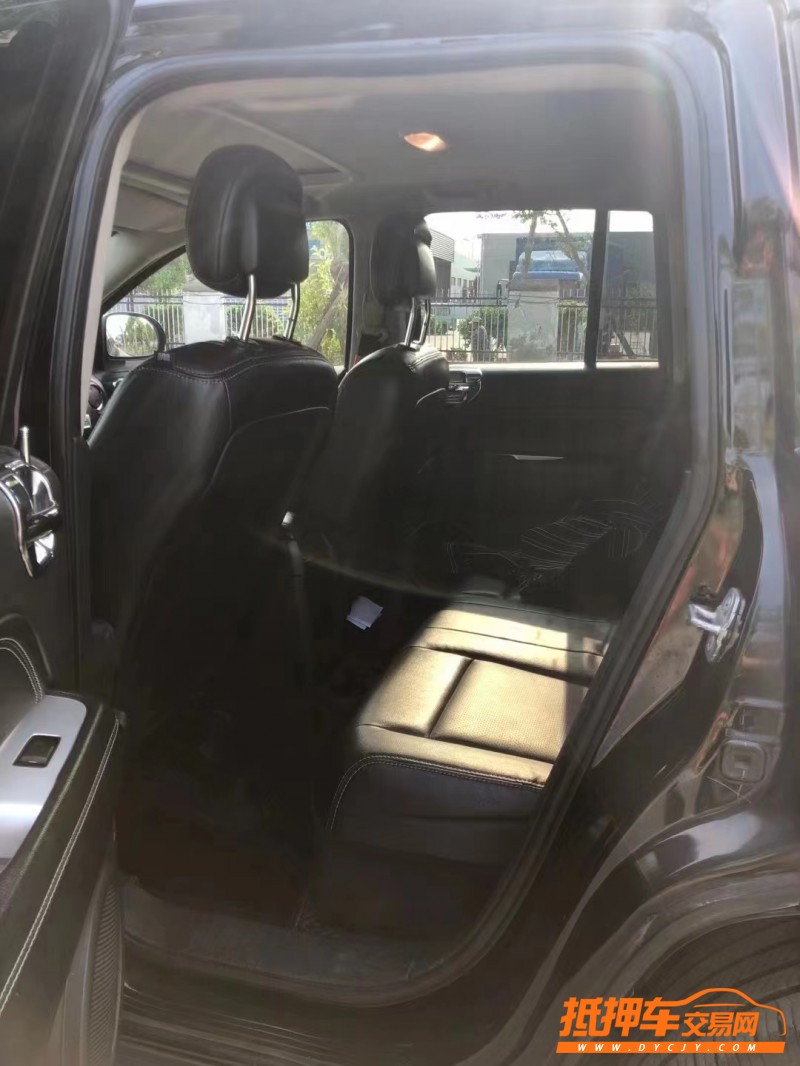 宿遷14年Jeep指南者6
