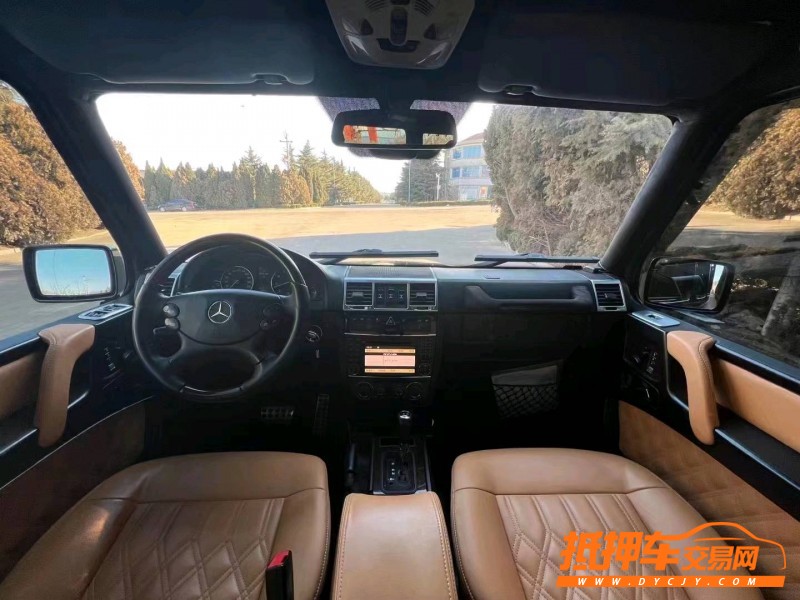潍坊11年奔驰G8