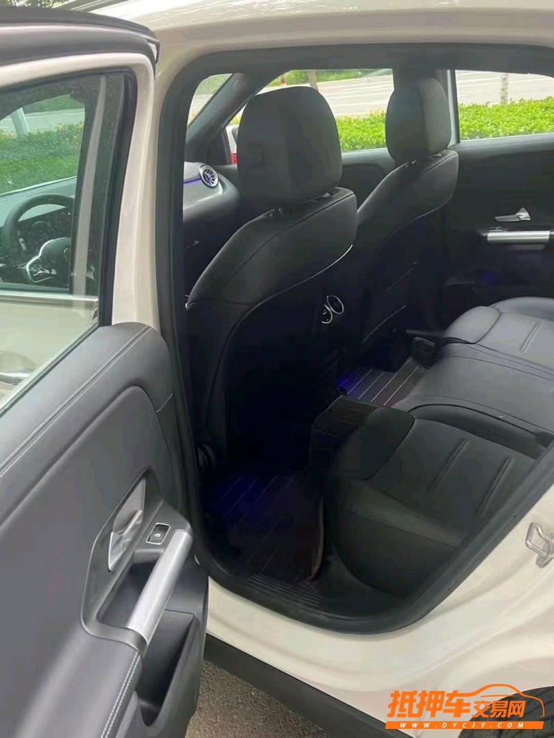 邢台22年奔驰GLA4