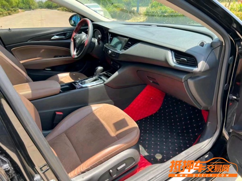 盐城18年别克君威8