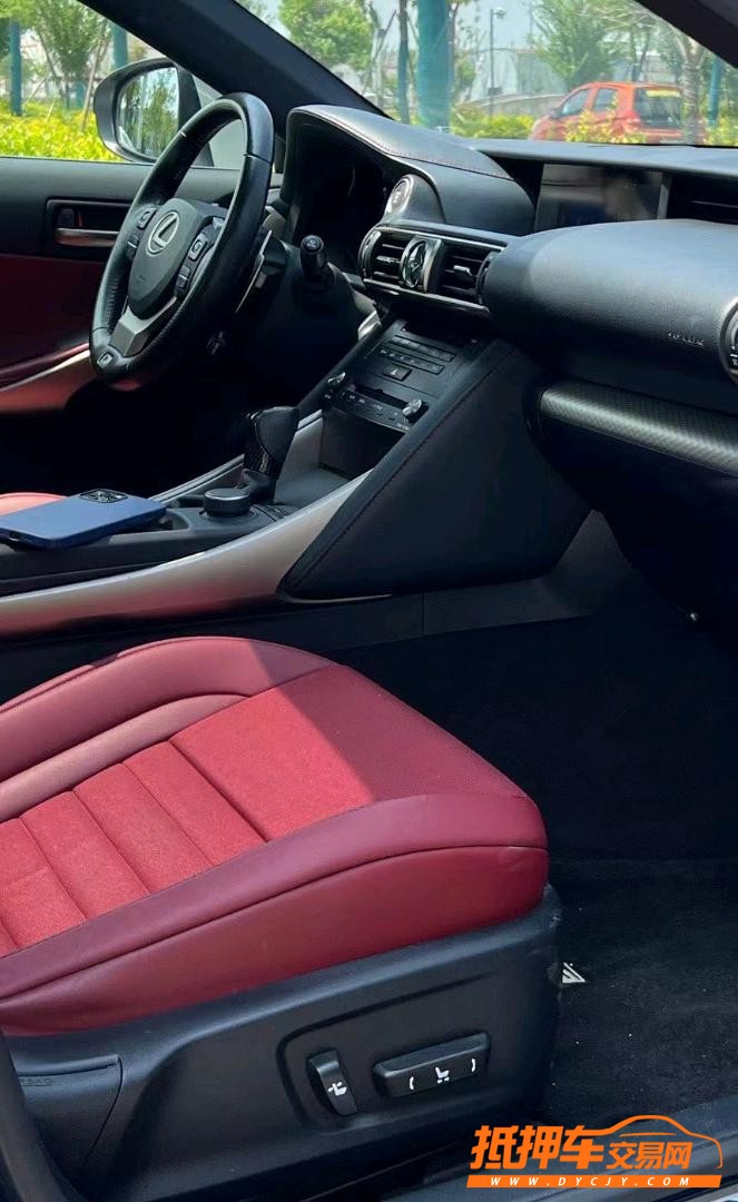 盐城18年雷克萨斯IS1