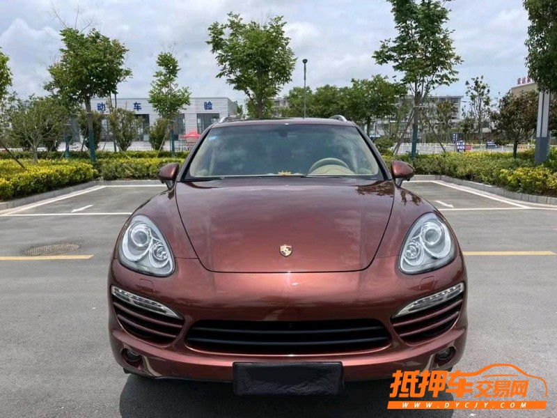 鹽城13年保時捷卡宴1