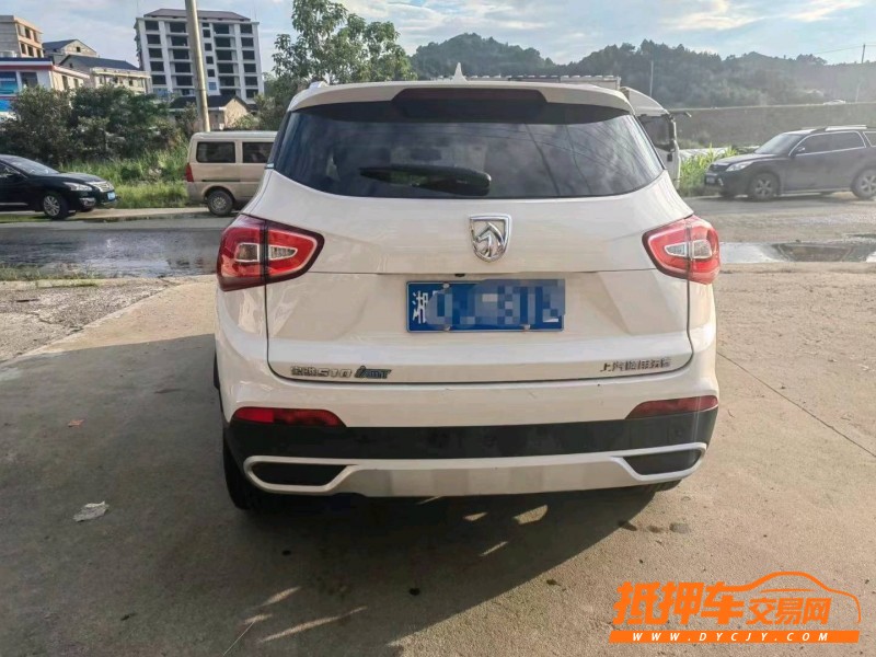 長沙19年寶駿5102