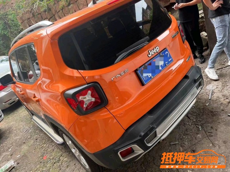 九江16年Jeep自由俠5