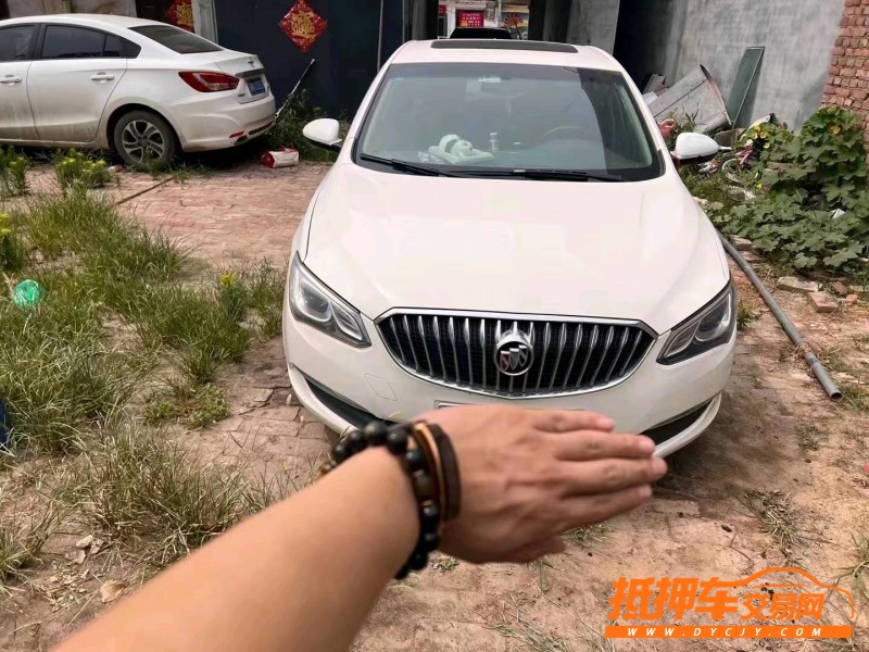 北京16年别克英朗1