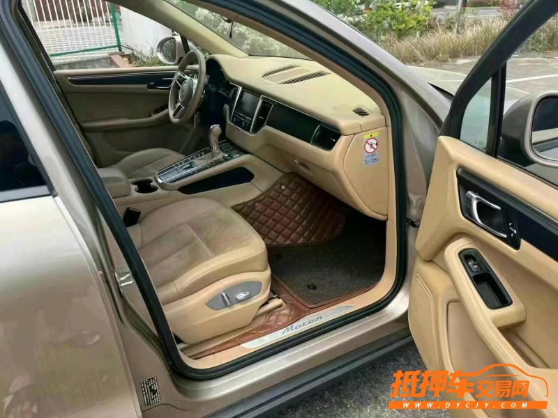 萍鄉15年保時捷Macan3