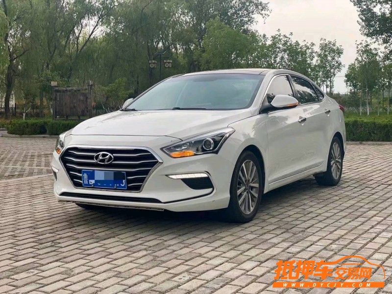 潍坊17年现代名图4