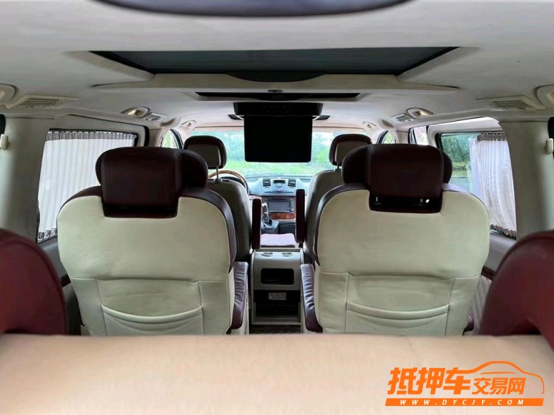 盐城12年奔驰唯雅诺5