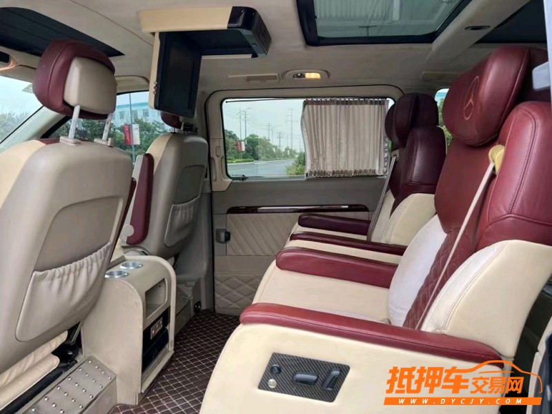 盐城12年奔驰唯雅诺7