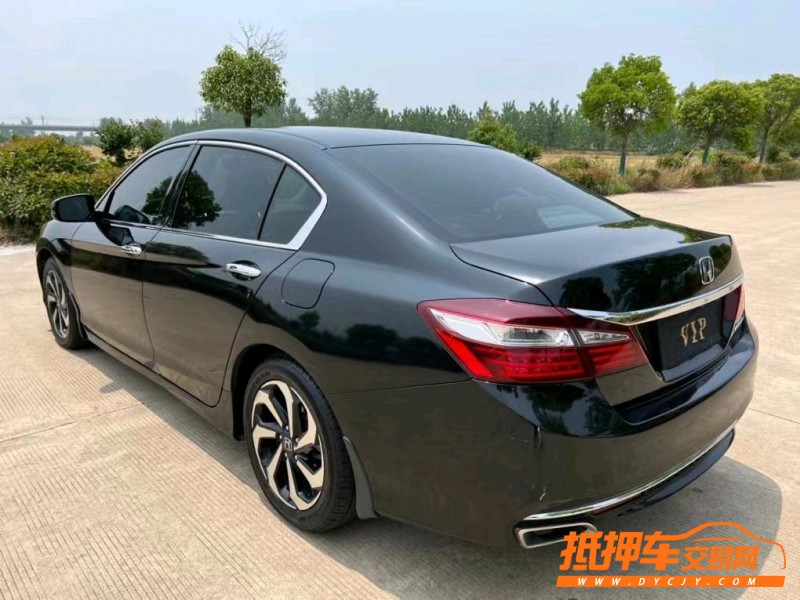 盐城16年本田雅阁5