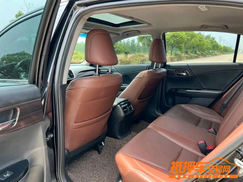 盐城16年本田雅阁4