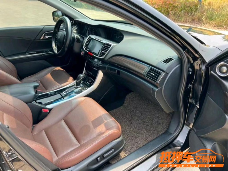 盐城16年本田雅阁1