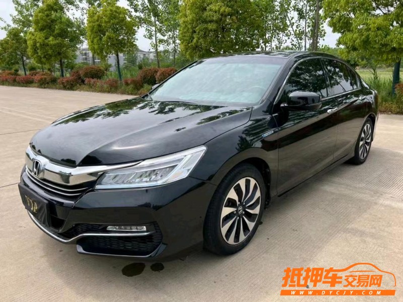 盐城17年本田雅阁2