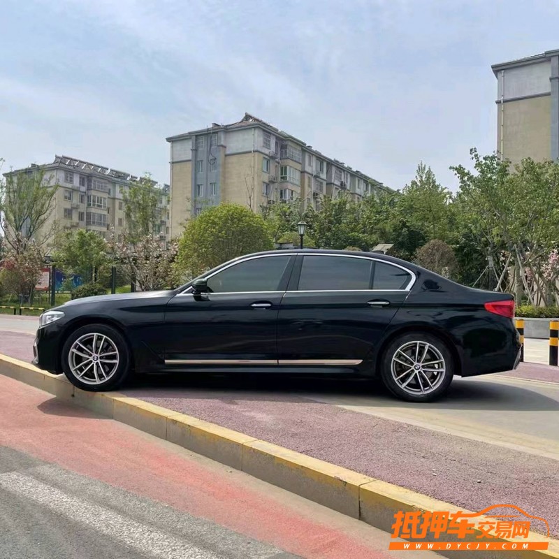 枣庄18年宝马5系3