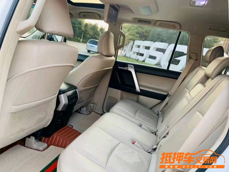 北京14年丰田普拉多5