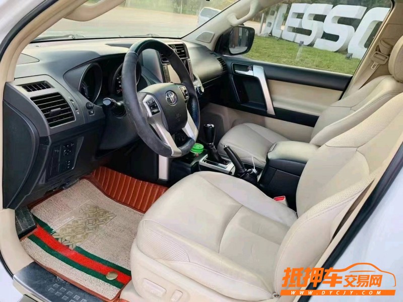 北京14年丰田普拉多6
