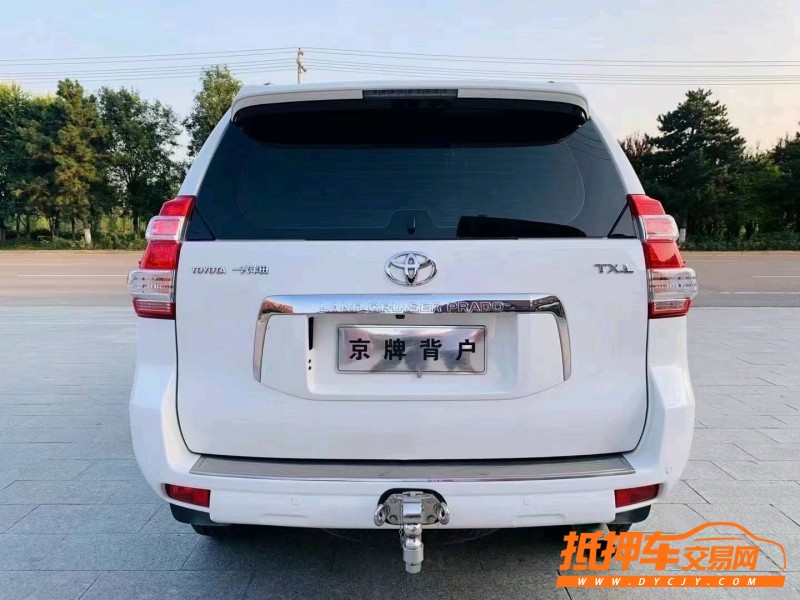 北京14年丰田普拉多9