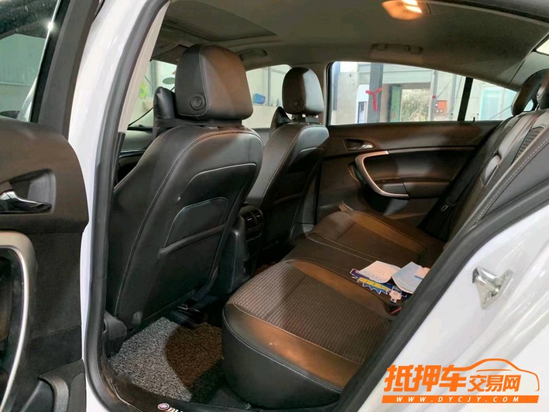 潍坊17年别克君威5