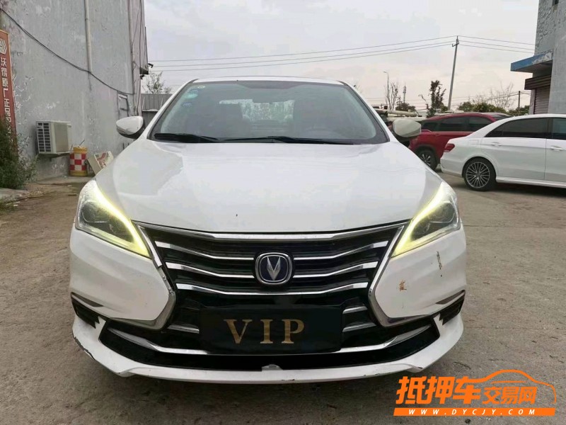 常州18年長安汽車逸動1