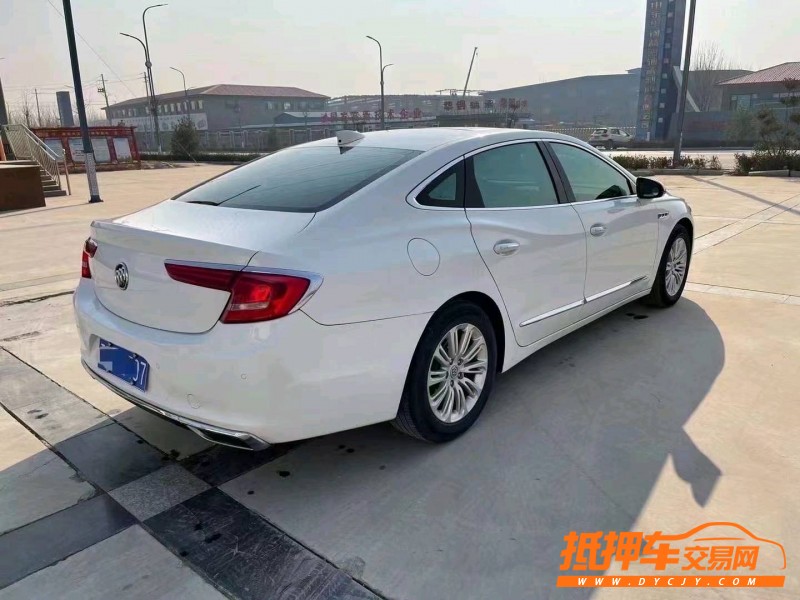 潍坊16年别克君越5