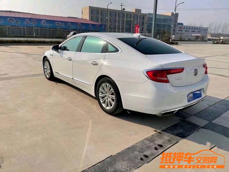 潍坊16年别克君越8