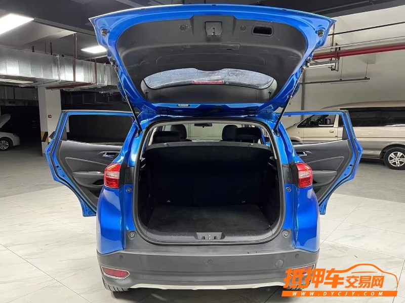 成都17年長安汽車CS158