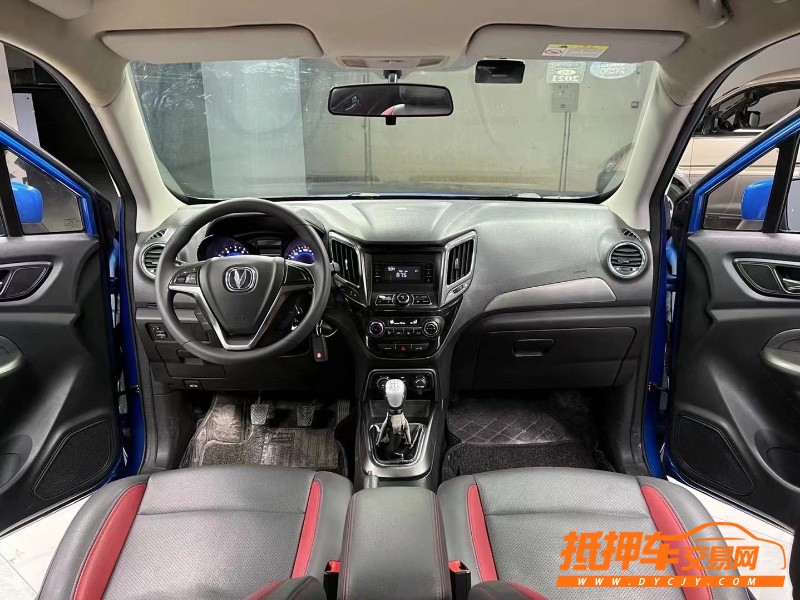 成都17年長安汽車CS159
