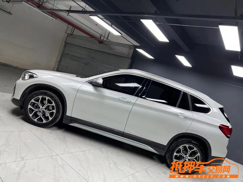 成都20年寶馬X15