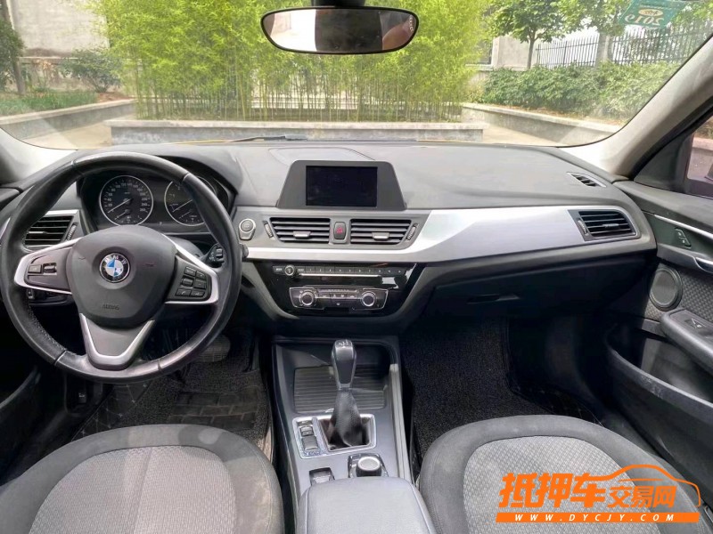 潍坊17年宝马1系5