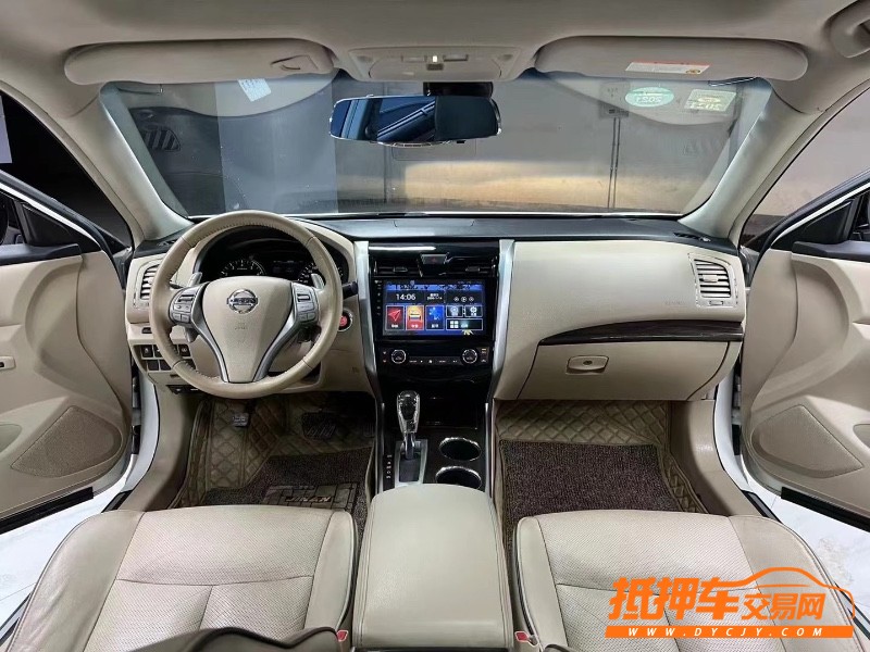 成都15年日產天籟7