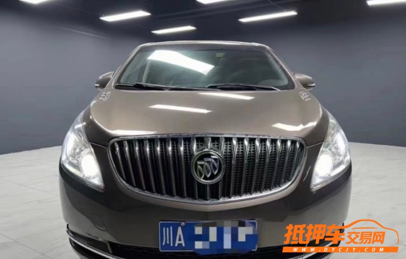 成都15年別克GL81