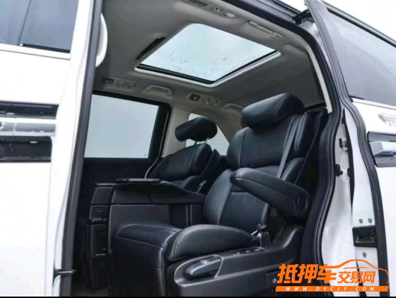 潍坊18年本田艾力绅4