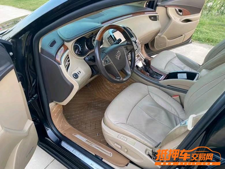 徐州12年别克君越4