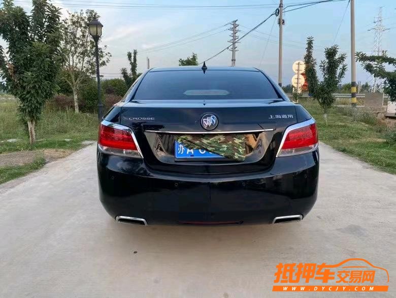 徐州12年别克君越9