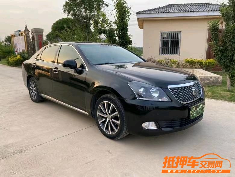 徐州12年丰田皇冠3