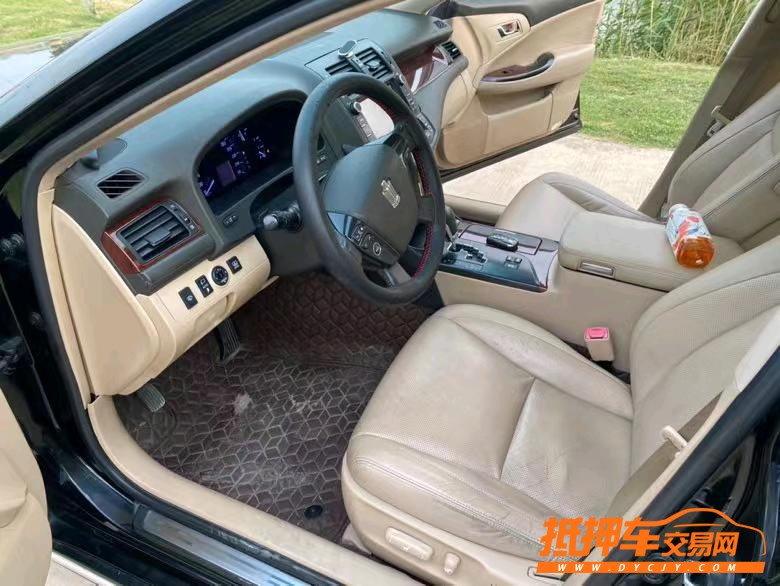 徐州12年丰田皇冠4