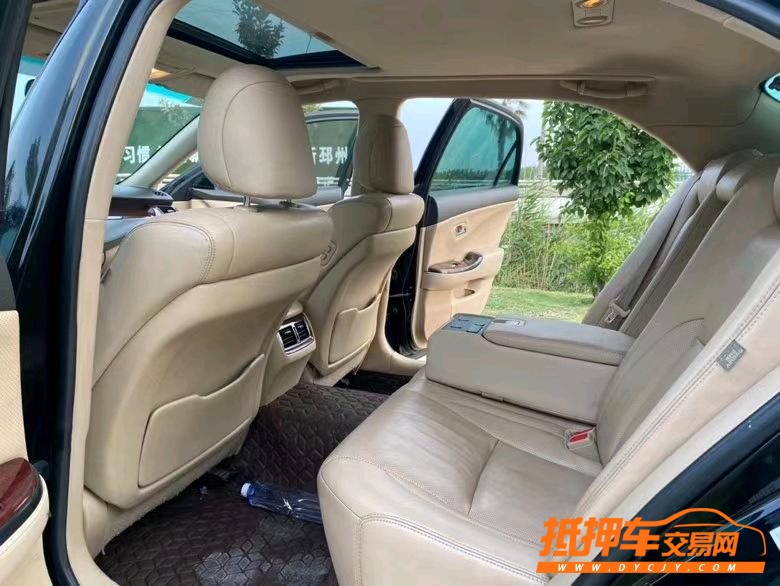 徐州12年丰田皇冠5