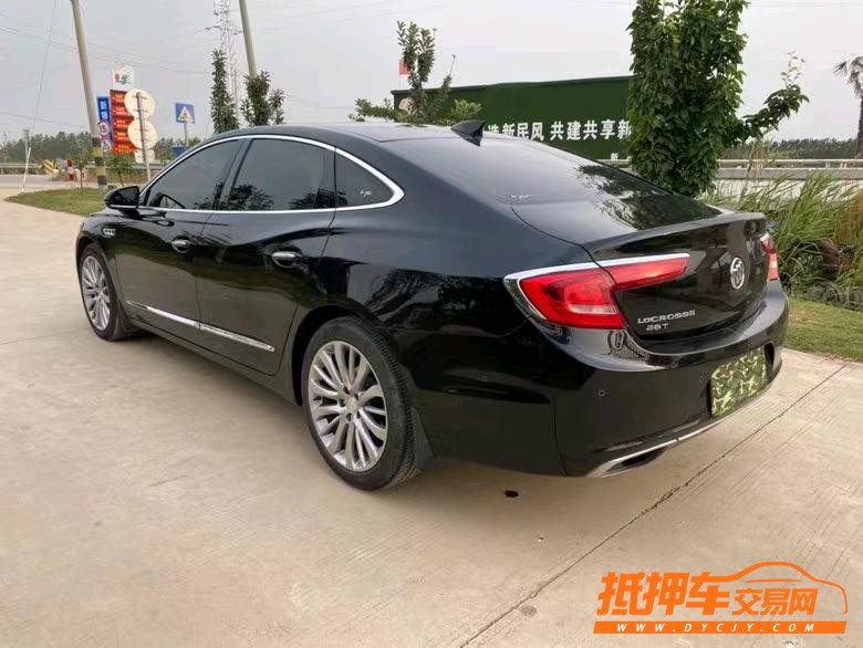 徐州19年别克君越8