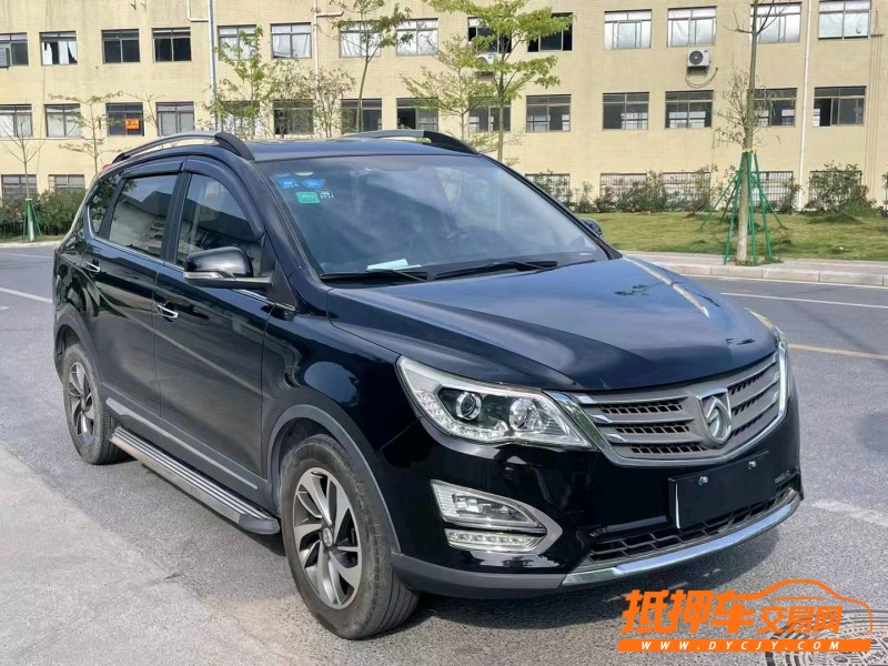 廣州17年寶駿5604