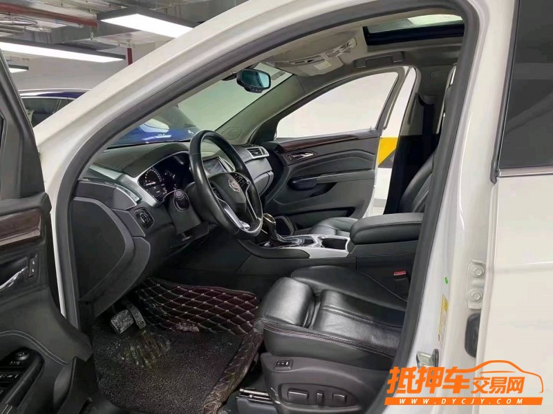 成都16年凱迪拉克SRX3