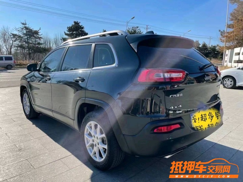 北京16年Jeep自由光8