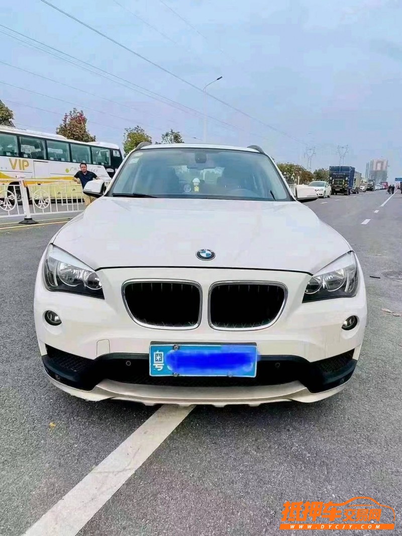廣州16年寶馬X11
