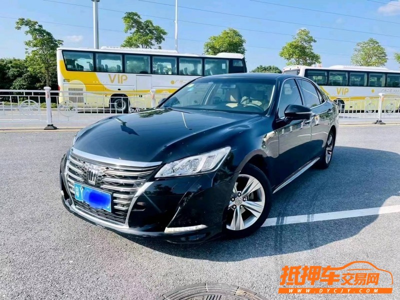 廣州17年豐田皇冠2